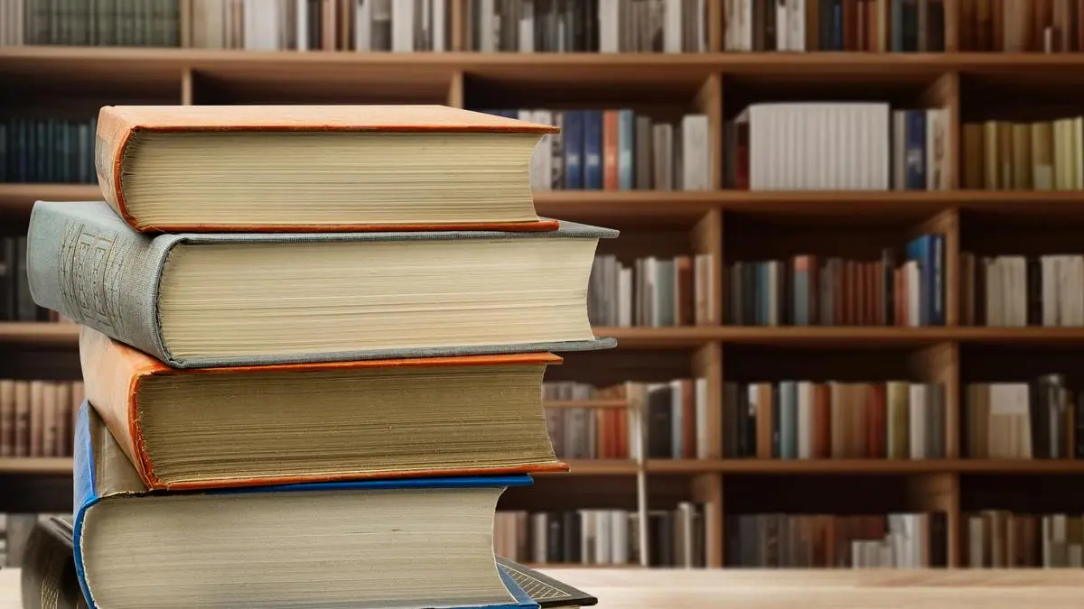 Publishing defies canons of microeconomics