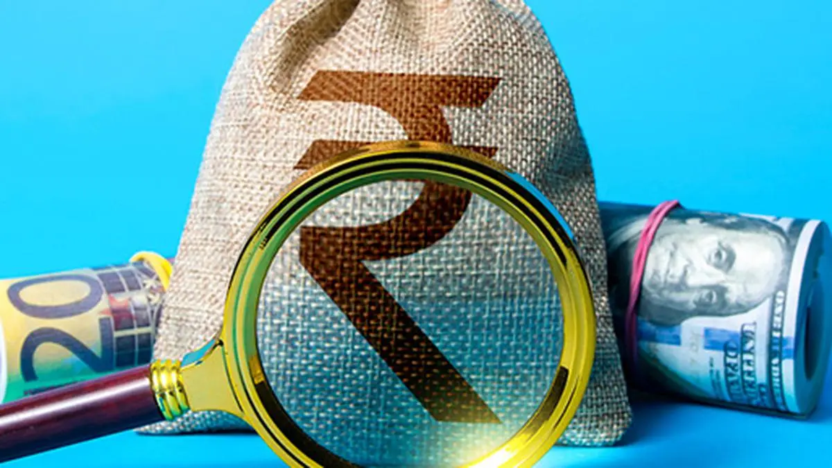 Rupee trades flat at 83.30 against US dollar amid rebound in crude oil prices