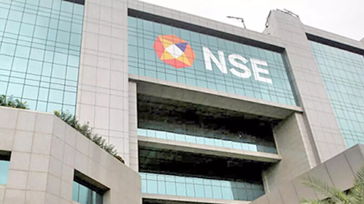Nifty to cut its lot size to 25 from Friday