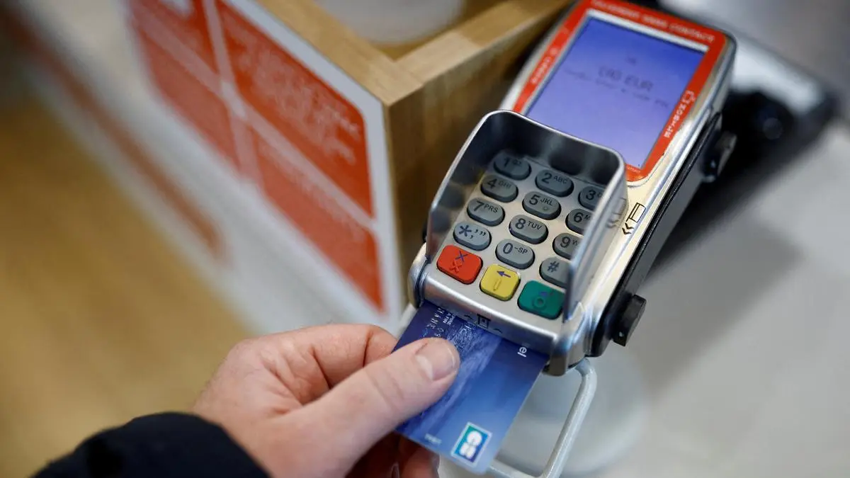 Credit card issuers can report accounts as ‘past due’ only after three days of non-payment: RBI