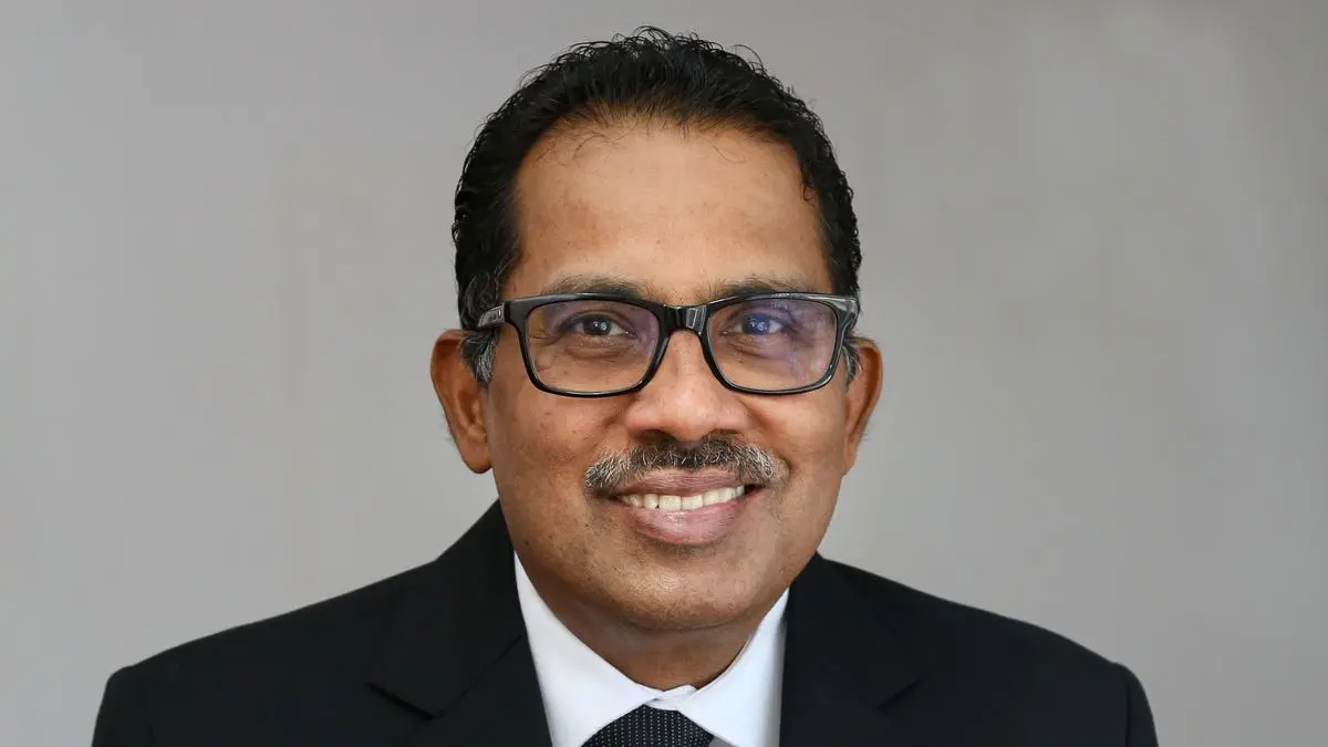Kerala's Golden Boy: Muthoot Finance Hits ₹1 Lakh Crore Market Cap – A Landmark Achievement!