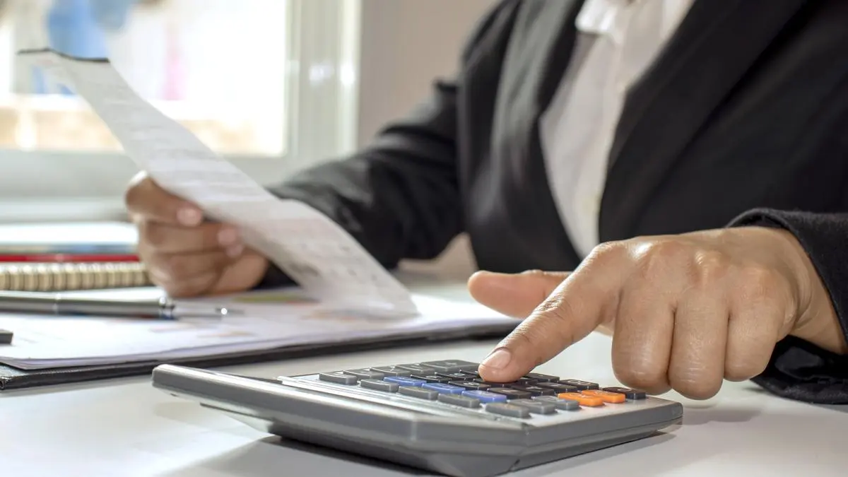 What is the tax rate for nontechnical consulting under Sec 44AD