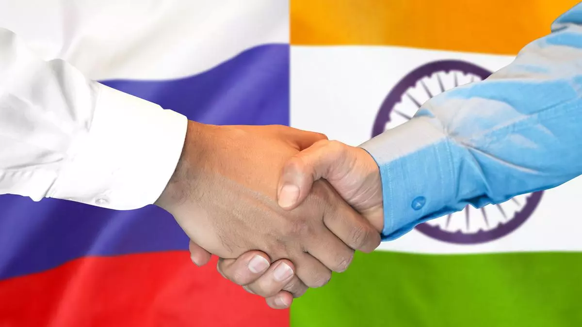 Россия заинтересована в том, чтобы индийские компании приобретали компании, оставленные американскими и европейскими компаниями.