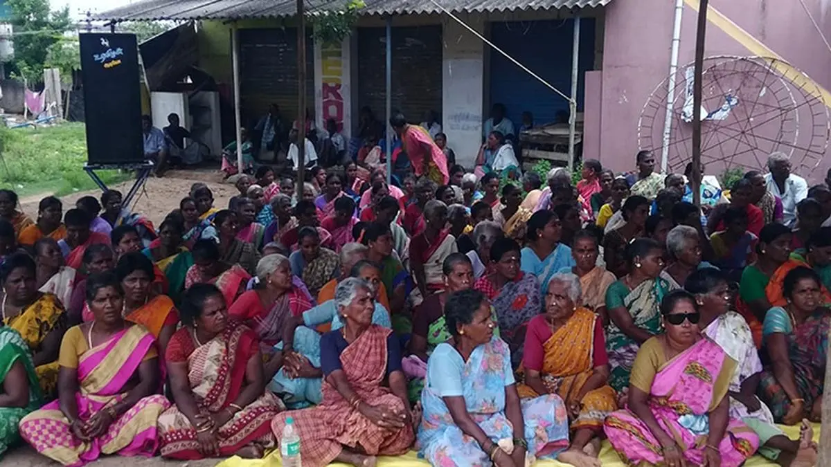 Parandur greenfield airport: Friday marks 900th day of protest by villagers against project Parandur greenfield airport: Friday marks 900th day of protest by villagers against project
