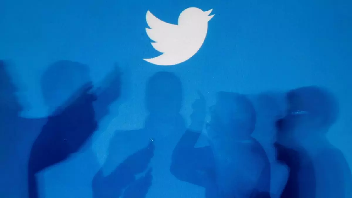 Twitter Blue subscribers can now upload 2-hour long videos