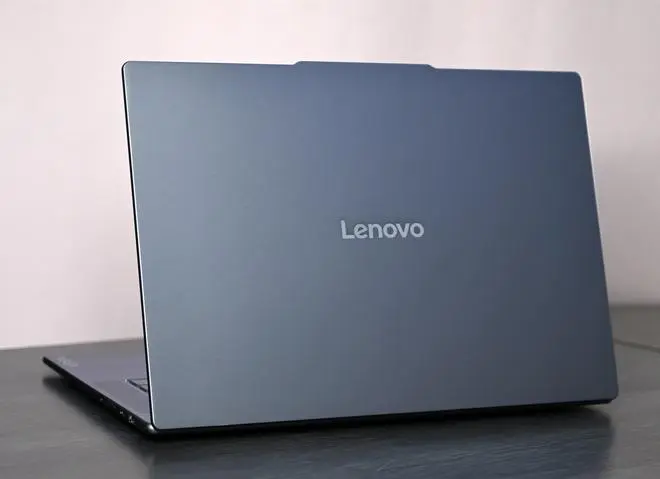 Lenovo Yoga Slim 7i Aura edition