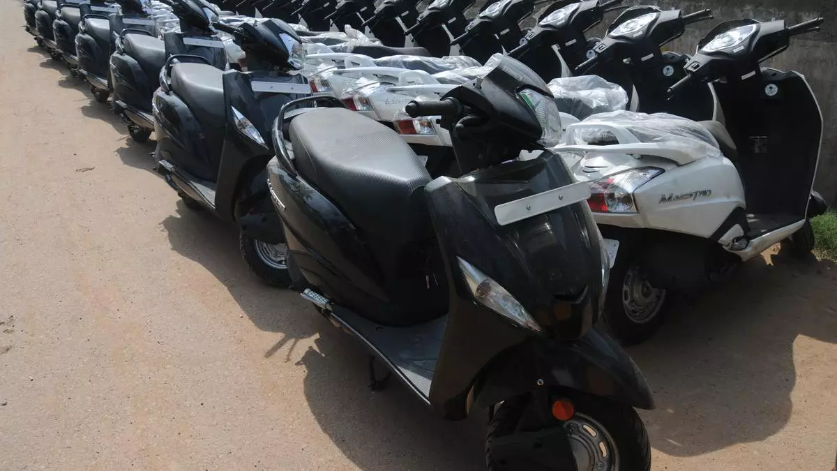 Two-wheeler wholesales dip to continue in March as OEMs to clear stocks before OBD II-B norms kick in from April 1