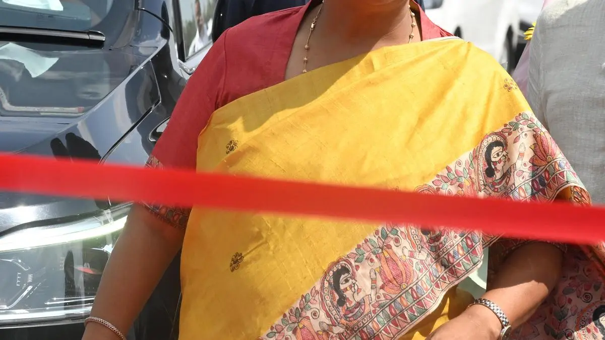 Delhi govt signs MoU with Indian Oil for beautification, maintenance of flyovers