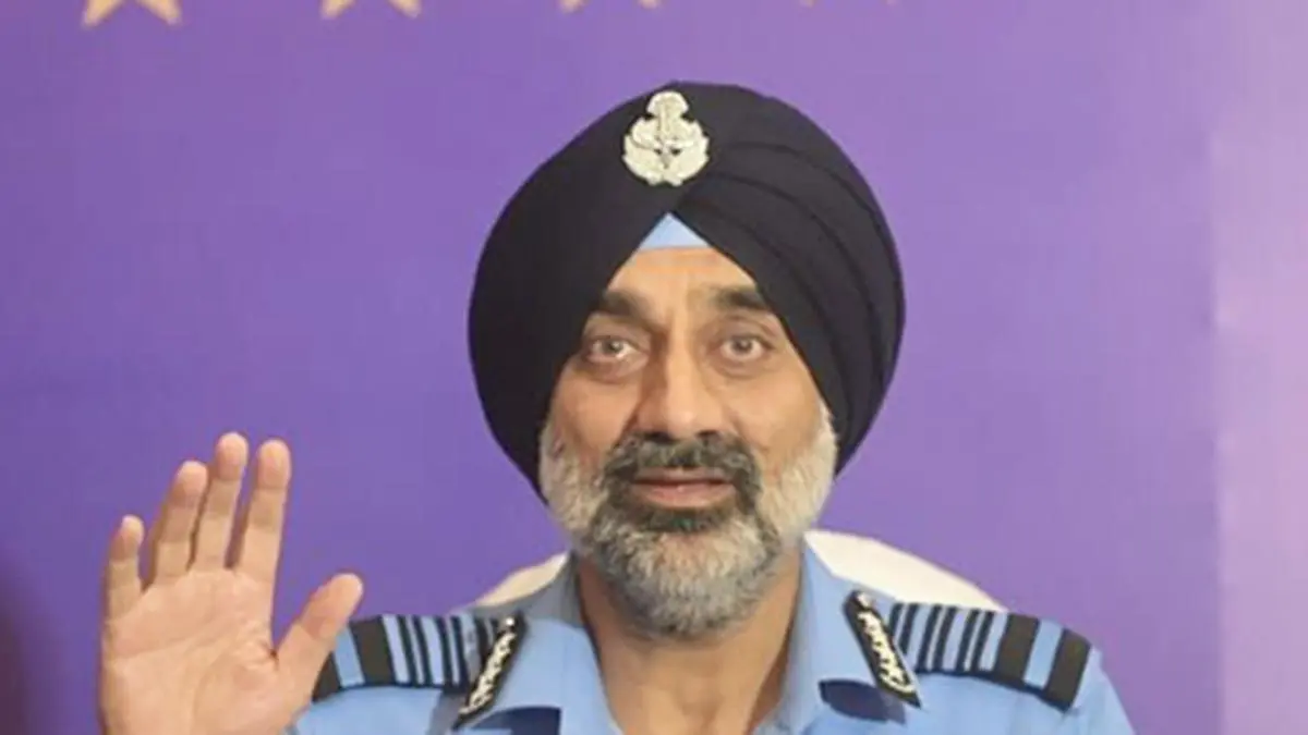 IAF Chief Singh admonishes HAL for delay in Tejas acquisition