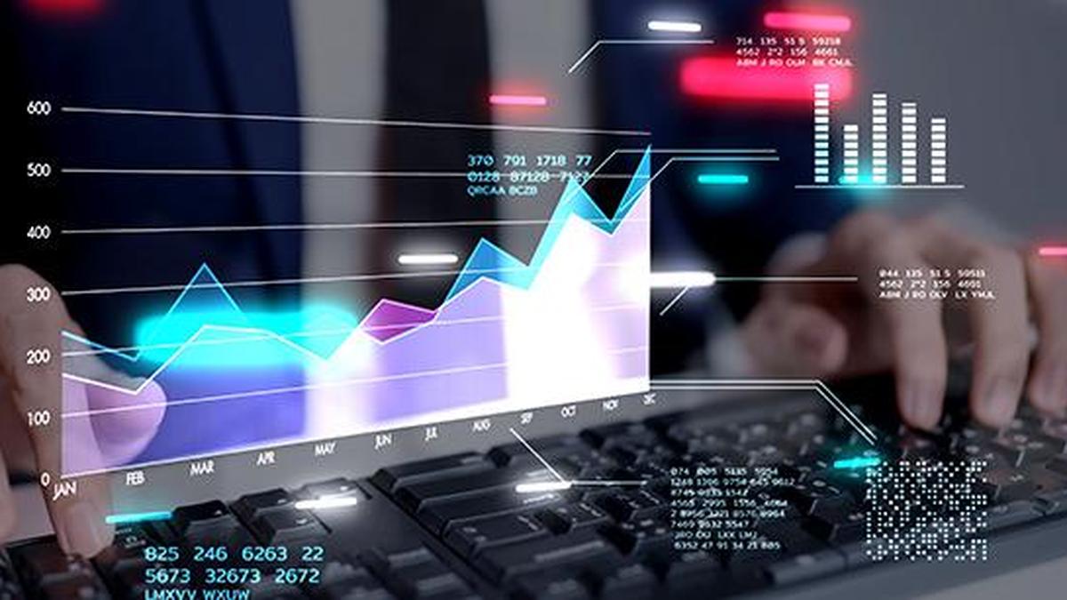 Inflow in equity MFs surges 56% to ₹40,450 crore in Mar amid geopolitical tensions, mkt volatility