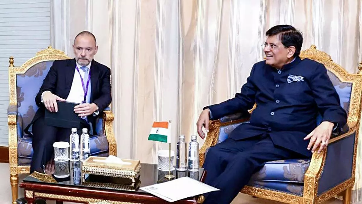 Goyal explores cooperation in fertilisers, petrochem, mining in meeting with Saudi Minister