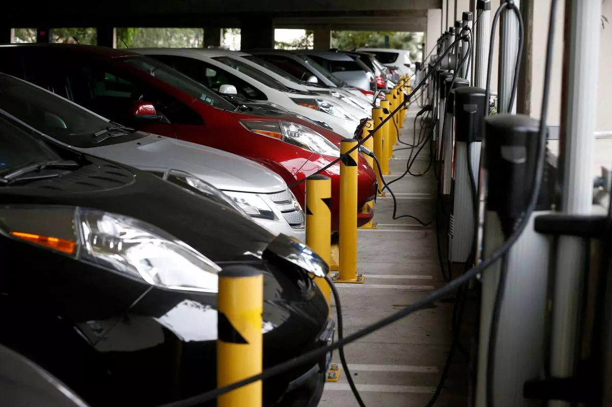 With the increasing adoption of electric vehicles in Tamil Nadu, close to 67,000 battery-operated vehicles were registered in the State in 2022