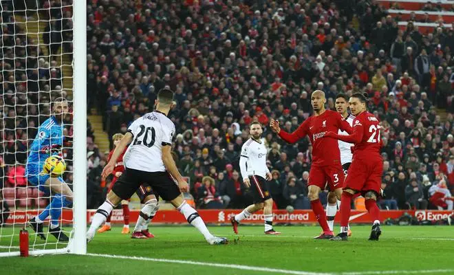 Liverpool’s Darwin Nunez scores their second goal past Manchester United’s David de Gea