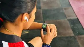 Sneh Rana gets ready to track her fitness routine for the day using the Apple Watch Sneh Rana gets ready to track her fitness routine for the day using the Apple Watch