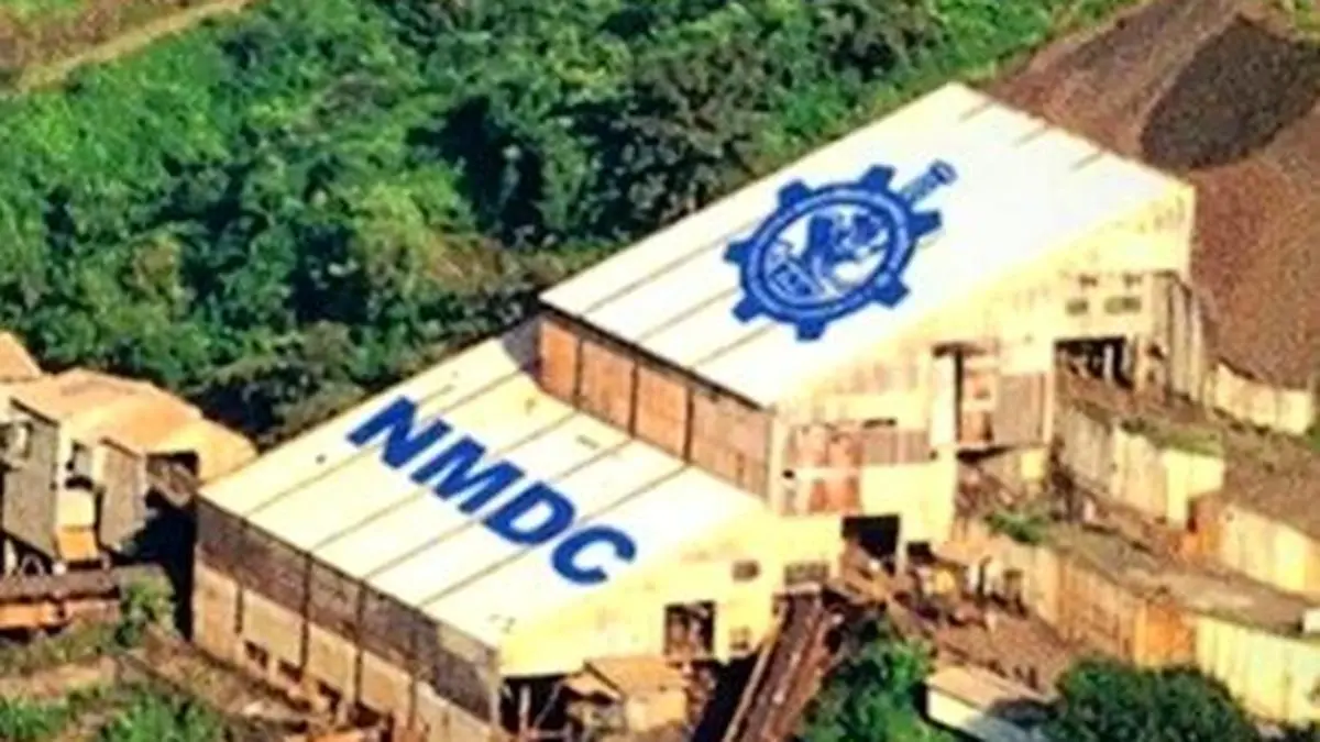NMDC clocks record output of 50 mt in 2025-26