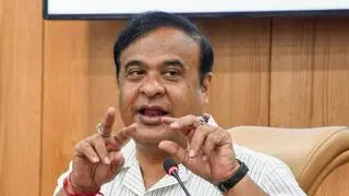  The announcement was made by Chief Minister Himanta Biswa Sarma on International Tea Day, marking a move to bring parity with private garden wages in the Brahmaputra Valley