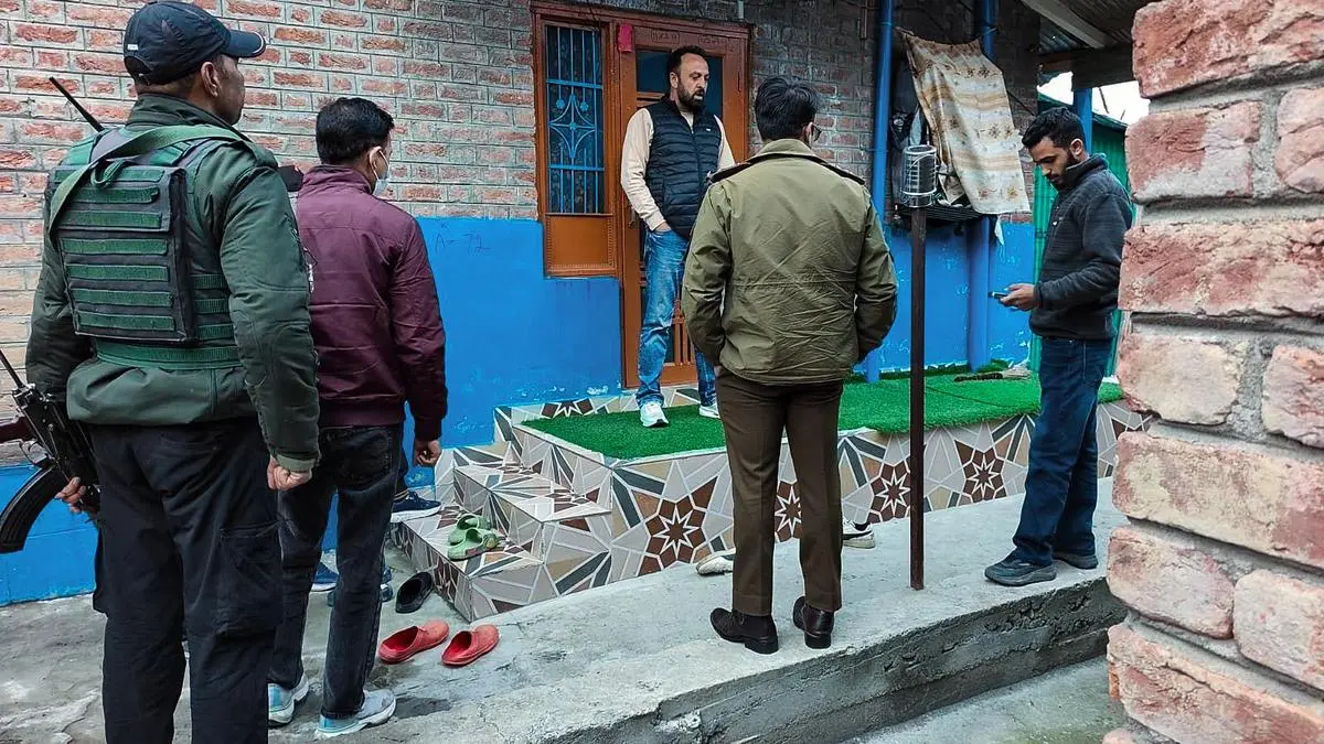 CIK raids 11 locations across Kashmir in LeT-linked transnational module investigation