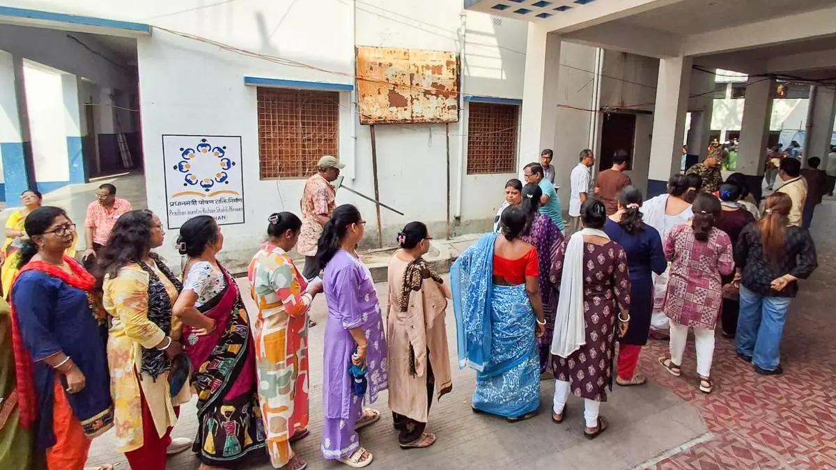 Bengal witnesses massive voter turnout in first phase of high-stakes Assembly elections