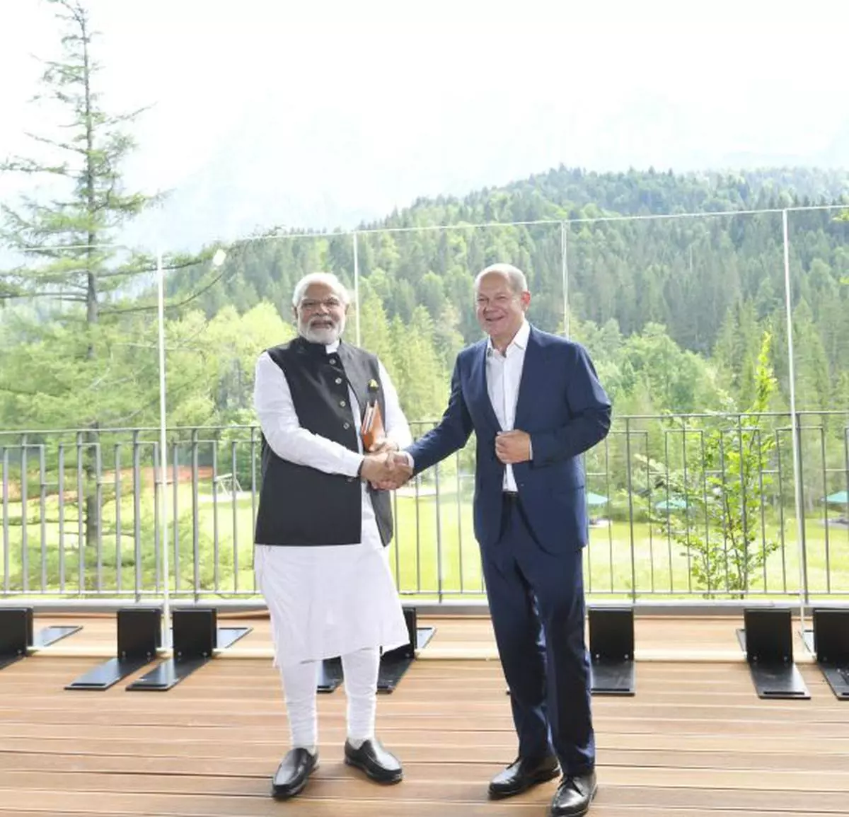 Prime Minister Narendra Modi with German Chancellor Olaf Scholz at G-7 Summit, in Germany on June 27, 2022