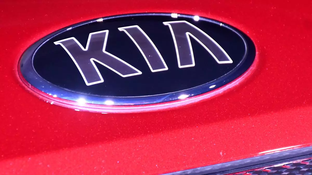 Kia launches new Sonet starting at ₹Rs.7.99 lakh - The Hindu BusinessLine