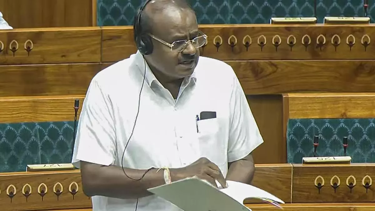 Approved 82 applicants under PLI Auto scheme: Kumaraswamy