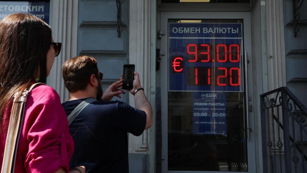 Russia back in investors’ focus after weekend mutiny