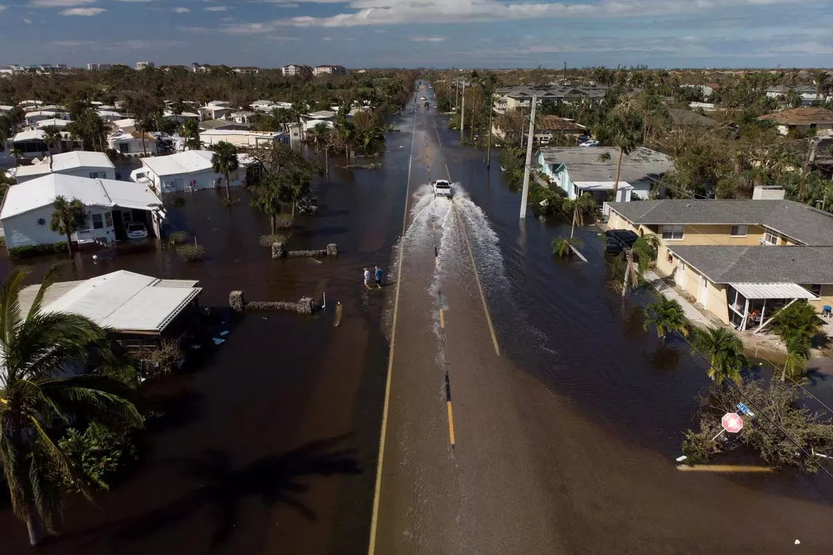 A view of a flooded community after Hurricane Ian caused widespread destruction in Fort Myers, Florida, US, September 29, 2022. REUTERS/Marco Bello        