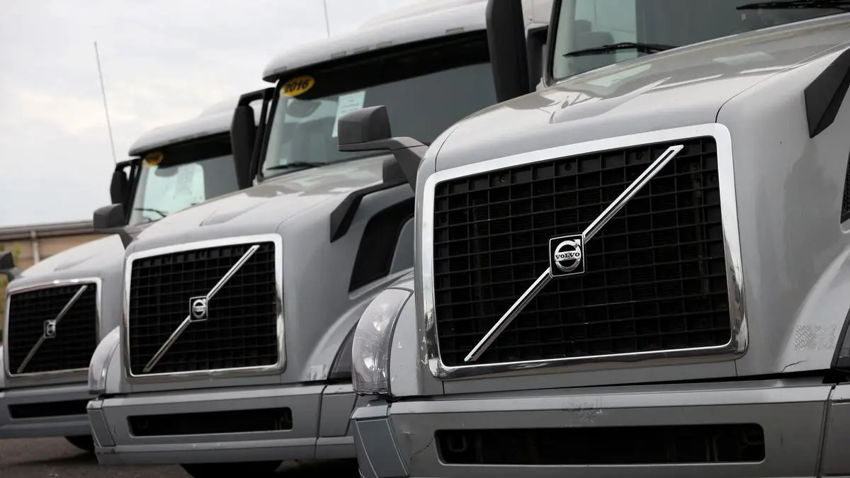 Volvo sees North America weakness lasting in 2026 on tariffs