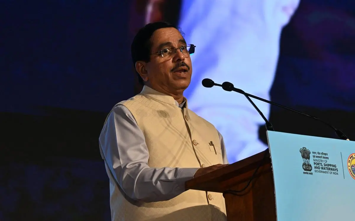 thehindubusinessline.com - MNRE likely to finish review of RE capacities with no takers by January 2026