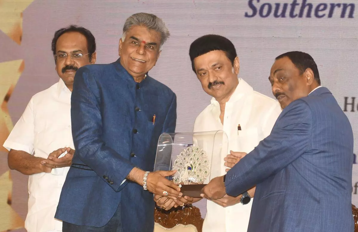 Tamil Nadu Chief Minister MK Stalin with Thangam Thennarasu, TN Industries Minister; A Sakthivel, President, FIEO; and M Rafeeque Ahmed, Past President, FIEO at the Southern Region Export Excellence Awards function organised by FIEO in Chennai, on Wednesday 
