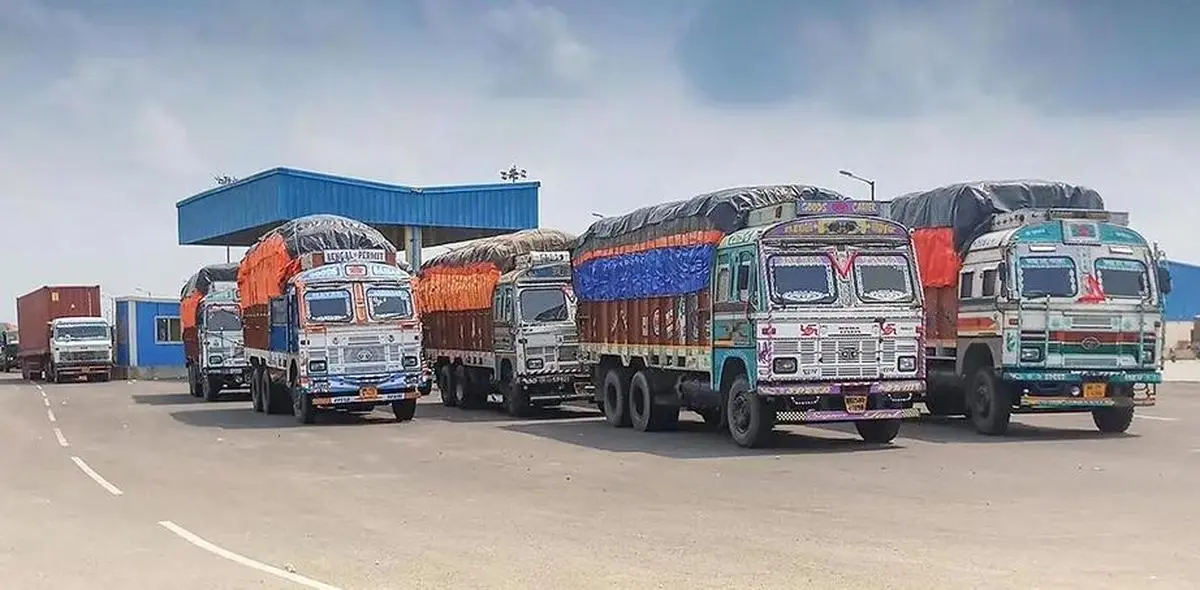 thehindubusinessline.com - Truck rentals in April stay firm amid stable logistics activity: Shriram Mobility Bulletin