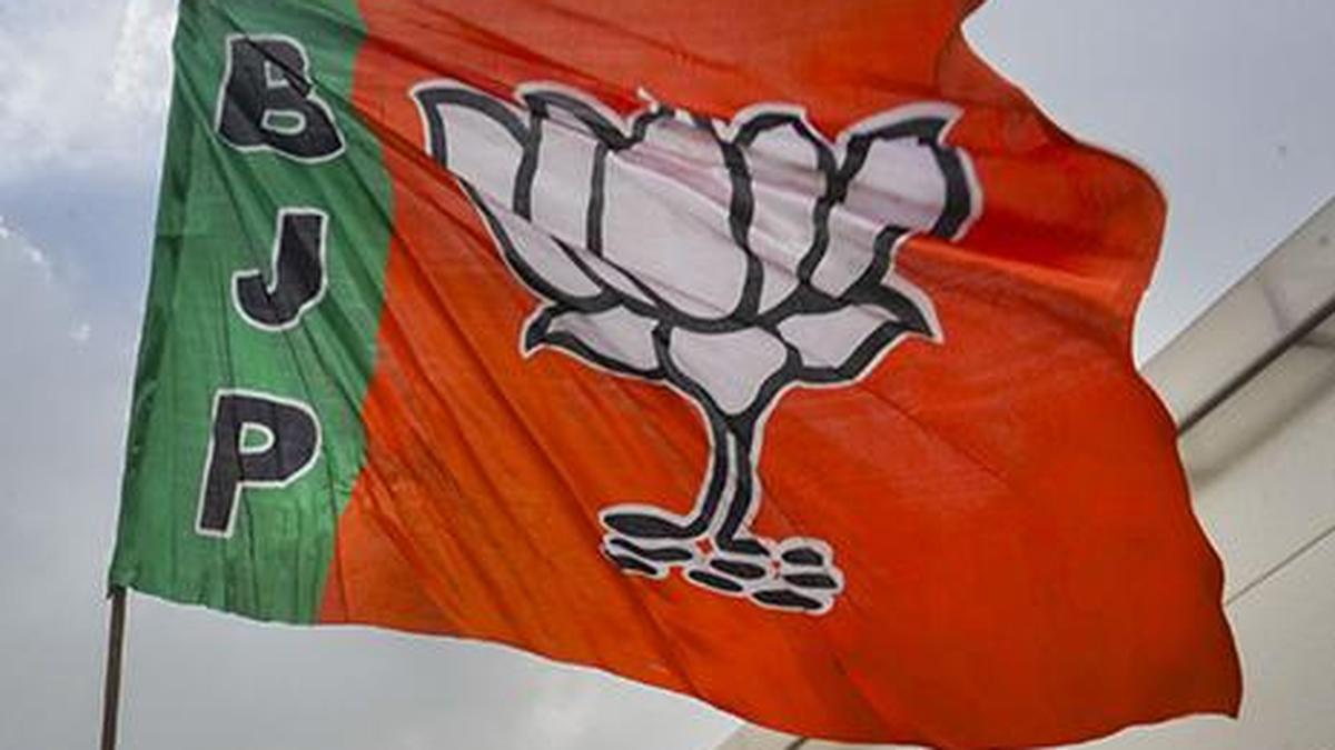 Clashes erupt between Trinamool, BJP workers in poll-bound Bengal