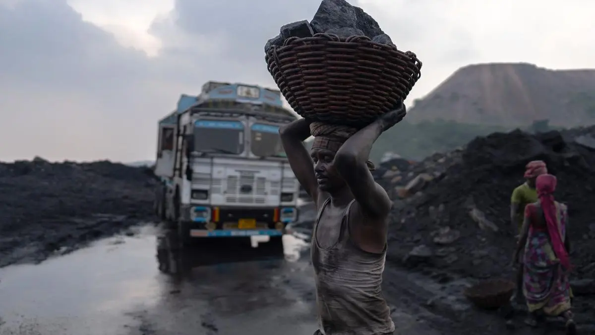 ভারত সমালোচনামূলক খনিজ নিয়ে আফ্রিকার সাথে “নিষ্কাশনের পরিবর্তে সহযোগিতামূলক পদ্ধতির” উপর জোর দেয় ভারত সমালোচনামূলক খনিজ নিয়ে আফ্রিকার সাথে “নিষ্কাশনের পরিবর্তে সহযোগিতামূলক পদ্ধতির” উপর জোর দেয়