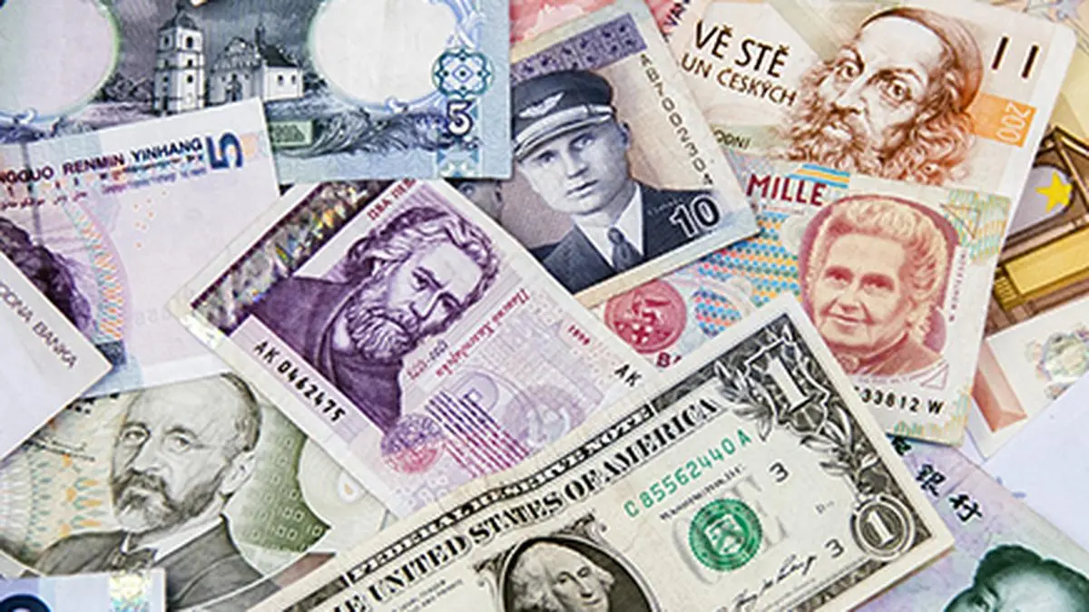 RBI raises interest rate ceiling on FCNR(B) deposits to attract capital flows