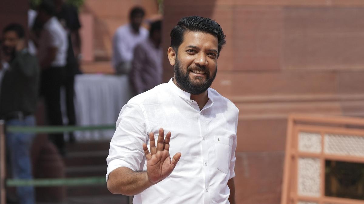Keralam Cabinet list expected in few hours ahead of swearing-in: Congress MP Shafi Parambil