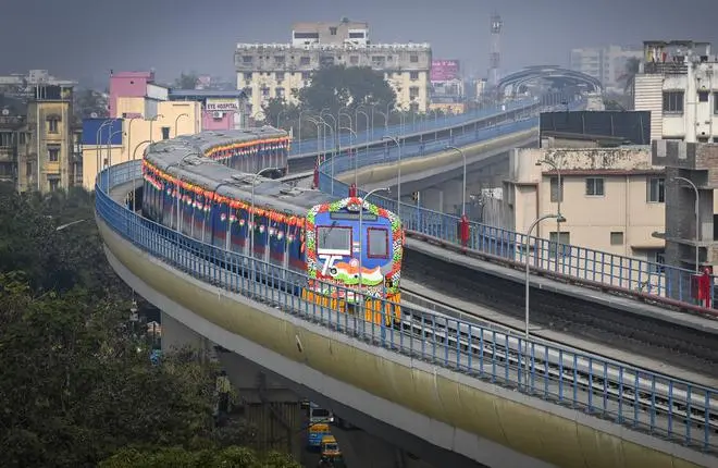 A metro train runs on the newly inaugurated Joka-Taratala route, in Kolkata, on Friday, Dec. 30, 2022. Prime Minister Narendra Modi inaugurated the metro service. A metro train runs on the newly inaugurated Joka-Taratala route, in Kolkata, on Friday, Dec. 30, 2022. Prime Minister Narendra Modi inaugurated the metro service.