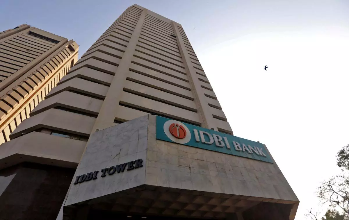 CARE mejora la calificación de bonos Tier-II del IDBI Bank