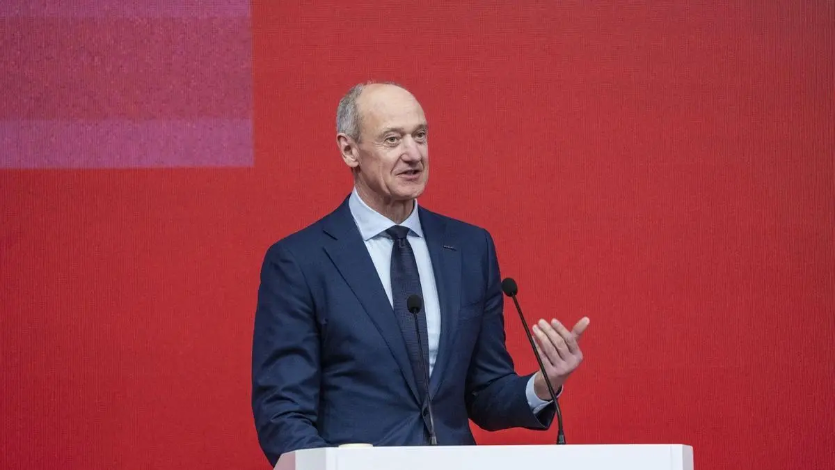 Siemens CEO says customers holding back on investments due to Iran war