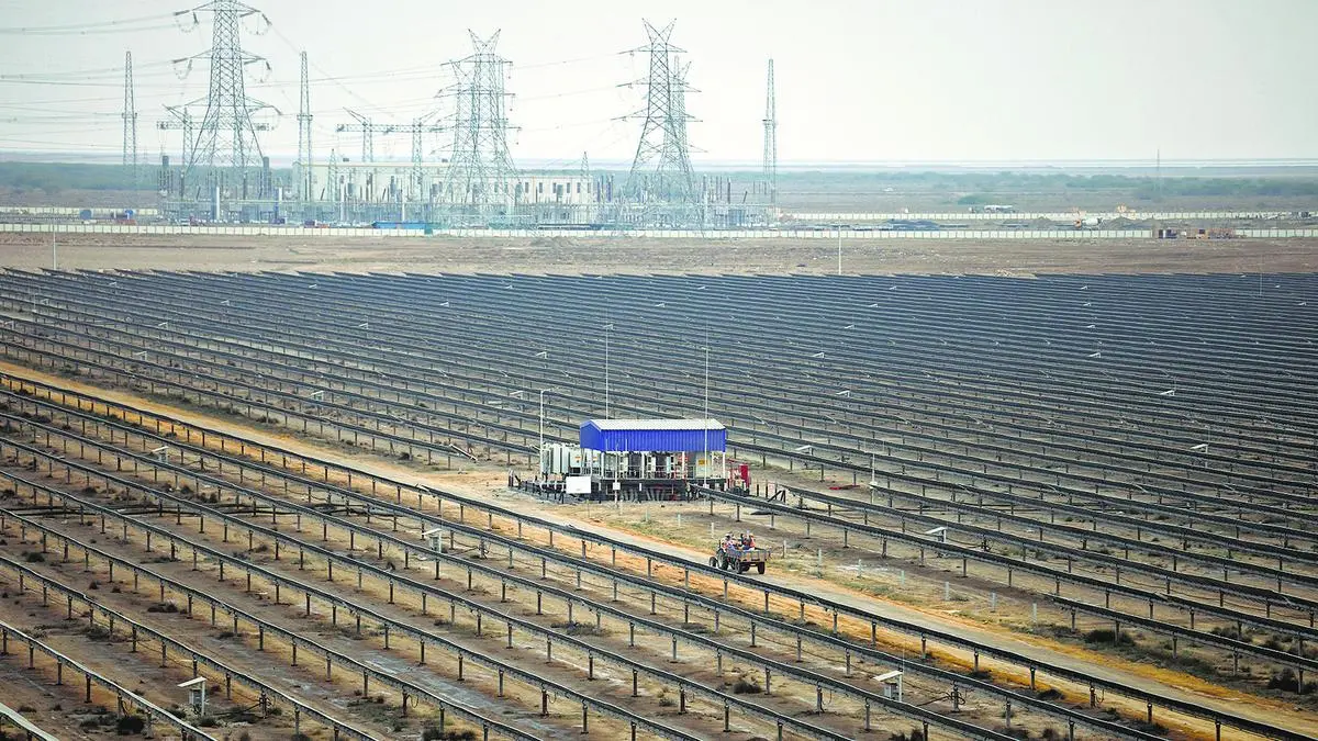 SWREL receives ₹1,381 crore order from Adani Green