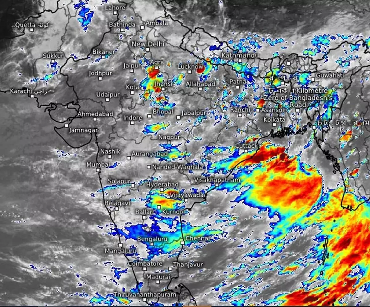 Satellite maps on Friday morning showed a heavy bank of monsoon clouds looking to enter into East India from the Odisha coast while rains have weakened over the South Peninsula and Central India.