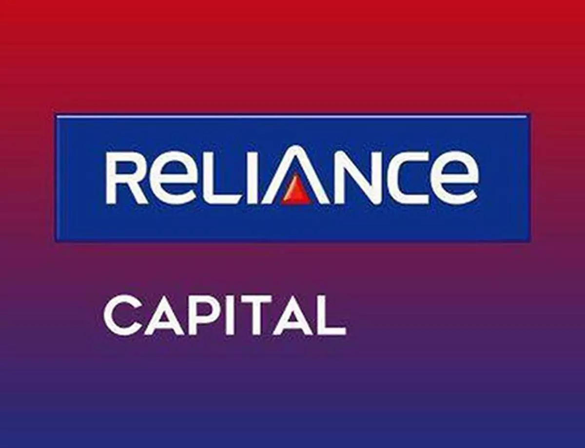 Aditya Birla Capital eyes Reliance Capital’s life insurance arm