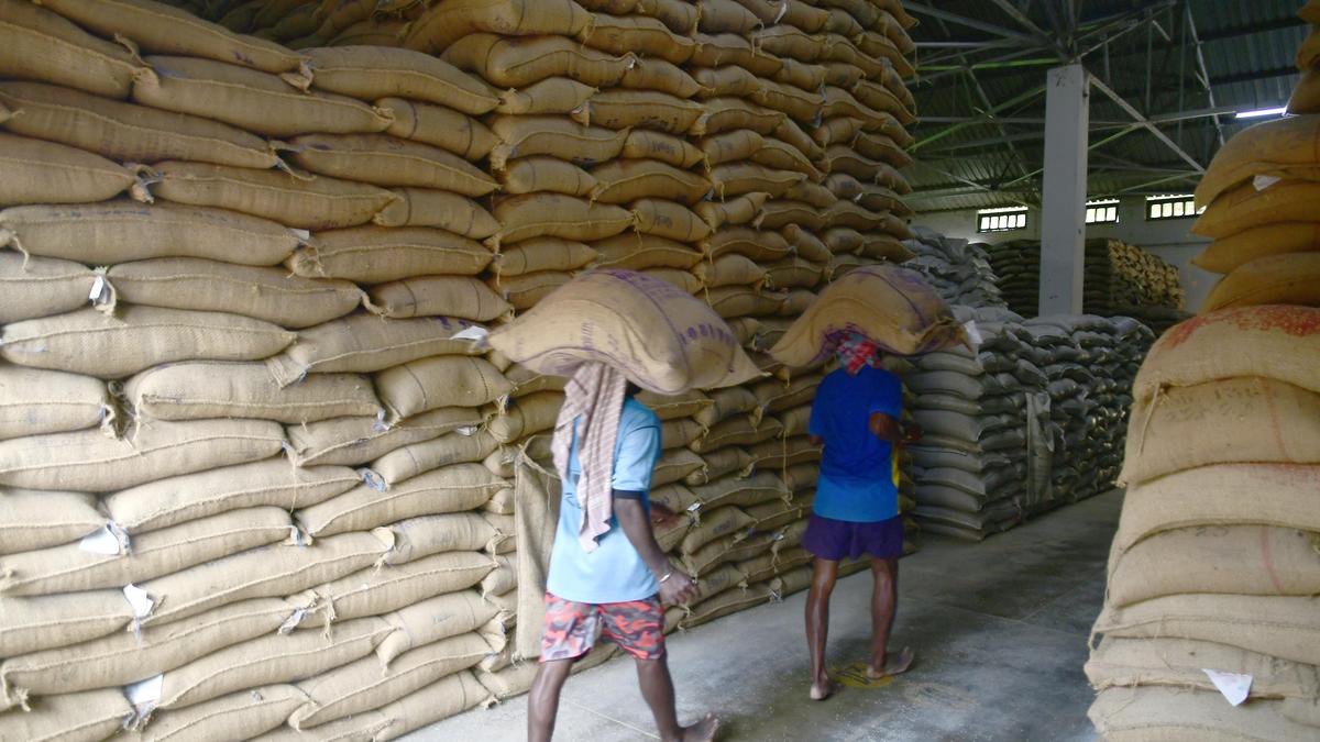 China suspends import licences of 3 Indian rice exporters