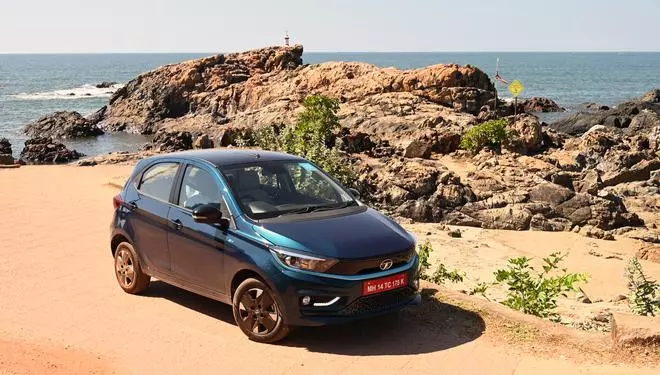  The Tiago.ev, like the Tigor.ev before it, has been built on a modified ICE platform, so certainly, Tata Motors enjoys a cost advantage.