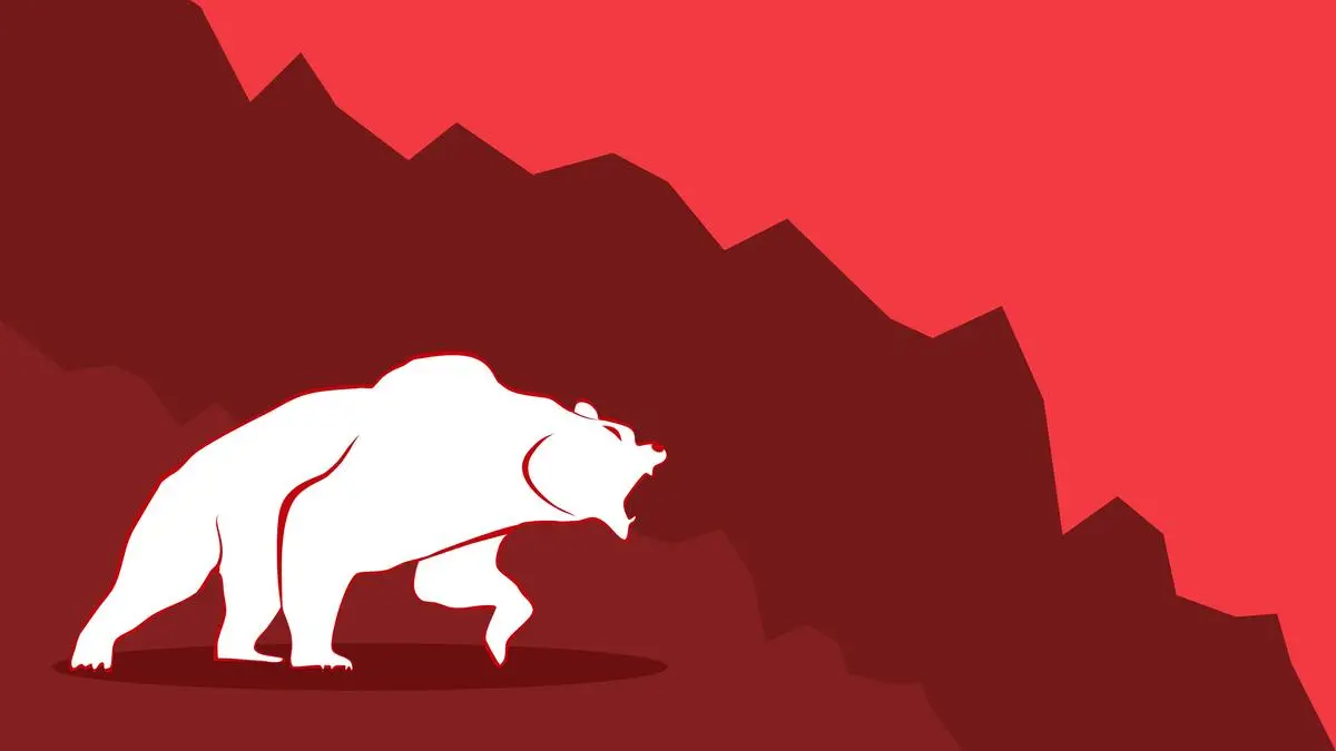 Sensex, Nifty slump on oil woes, rupee weakness