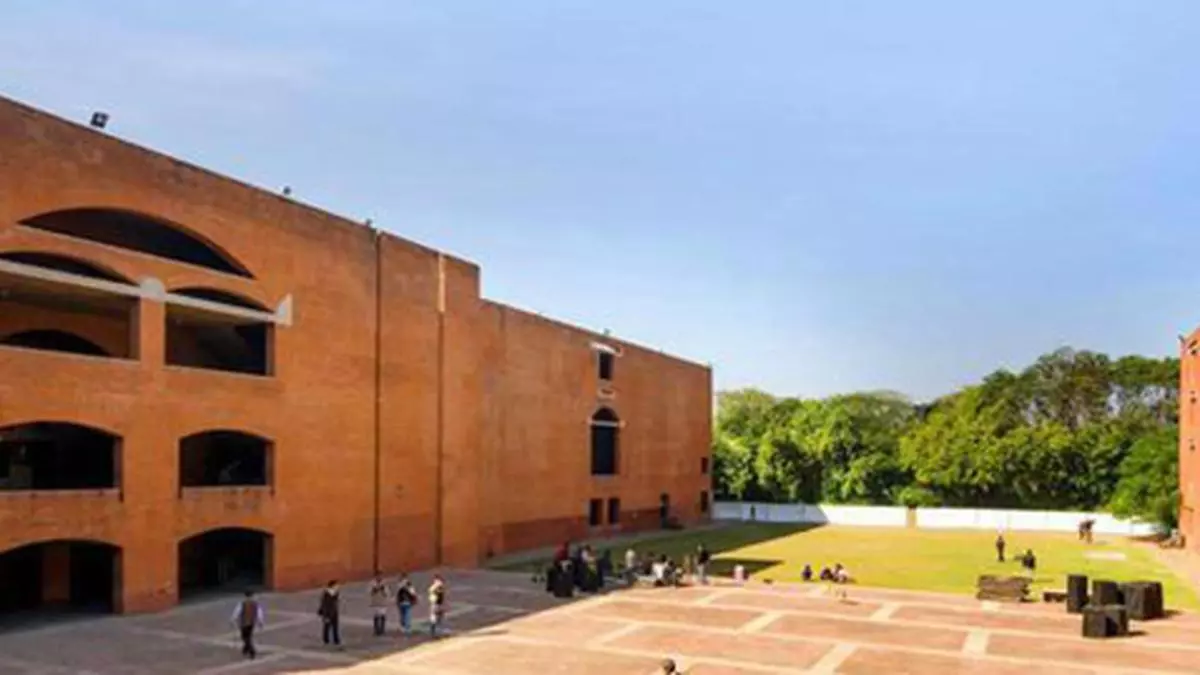 Number of new recruiters at IIMA’s Summer Placement rises over 4 times