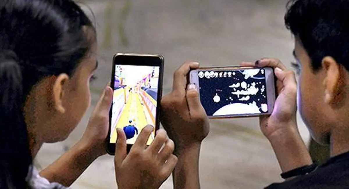 thehindubusinessline.com - India's wireless subscribers grow to 127.33 crore in February