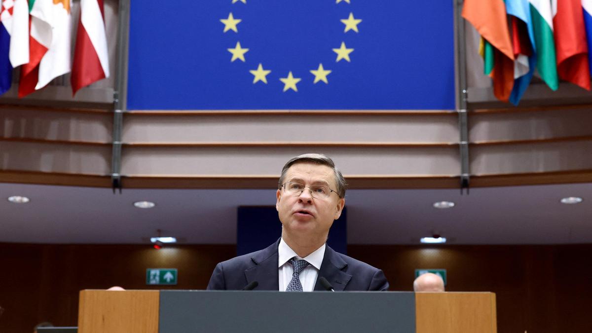 EU says US has given assurances on sticking to trade deal