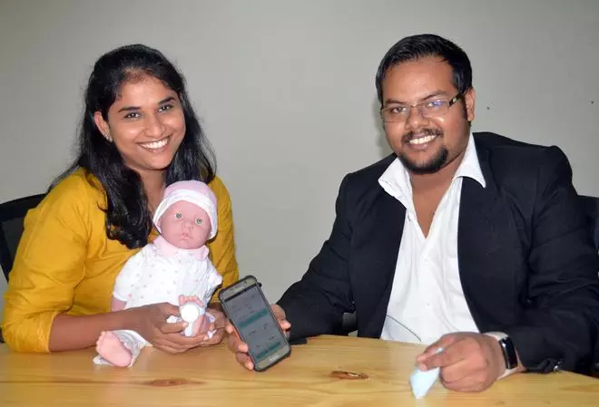 Co-founders of NemoCare - Manoj Sanker, Pratyusha Pareddy 