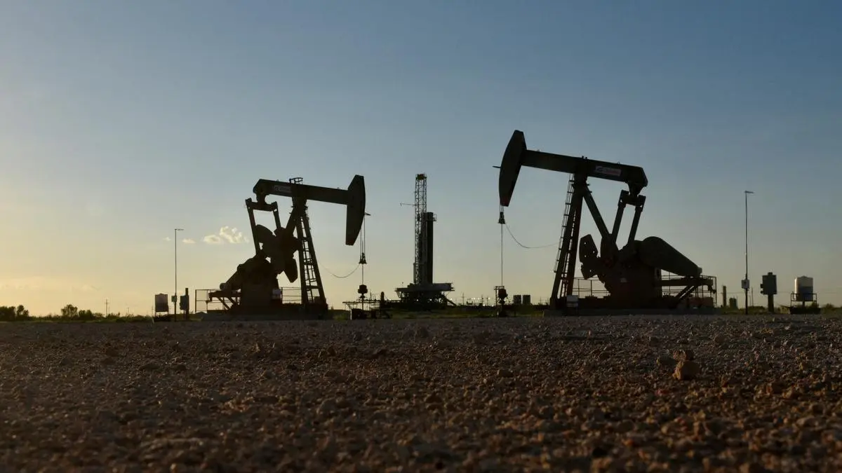 Oil fell with Ukraine-Russia truce, US-Iran talks in focus