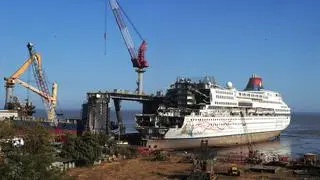 Alang in Bhavnagar, Gujarat, can recycle 450 ships a year